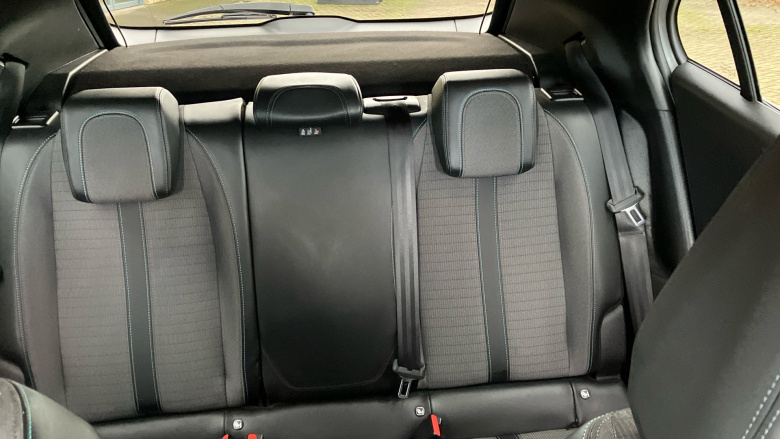 Peugeot 2008 1.2 PureTech 130 Allure 5dr EAT8 Petrol Estate